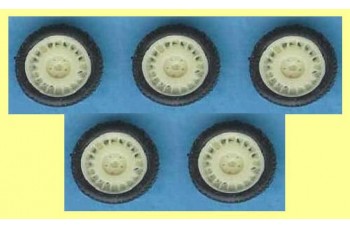 Wheels (full disc / 5 screw) + tyres snow / 5 pieces